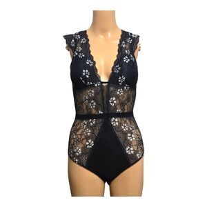 Sophie B Deep V- Neckline Black Lace Bodysuit Size Small